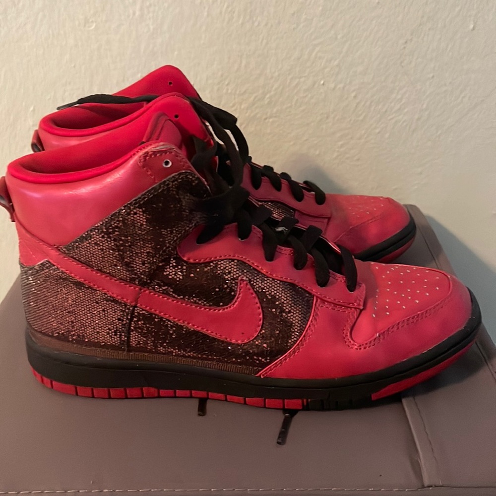 Nike womens dunk sky high size 8
